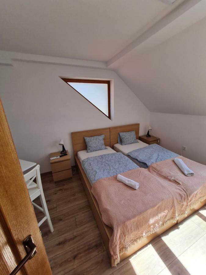 Patakmalom Vendeghaz Hotel Döbrönte Екстериор снимка